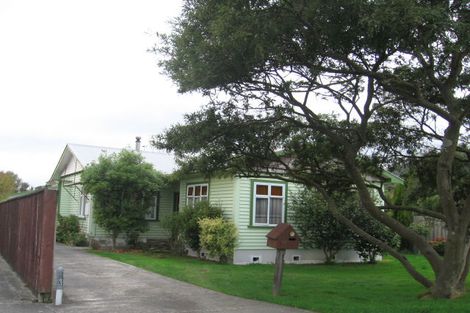 Photo of property in 11 Mclellan Street, Tawa, Wellington, 5028