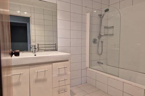 Photo of property in 322 One Tree Point Road, One Tree Point, 0118