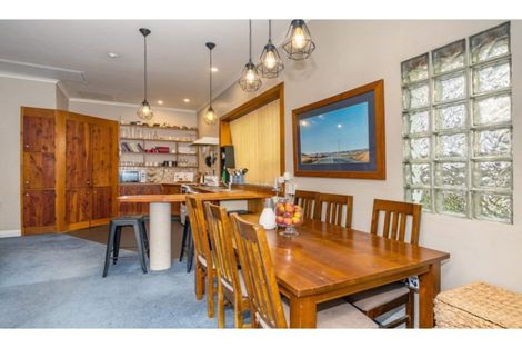 Photo of property in 25 Roslyn Terrace, West End, Timaru, 7910