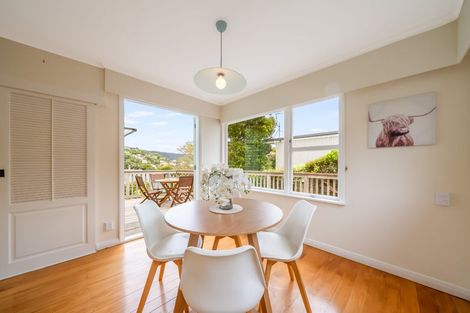 Photo of property in 14a Donald Crescent, Karori, Wellington, 6012