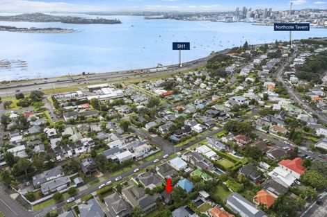 Photo of property in 1/20 Richmond Avenue, Northcote Point, Auckland, 0627