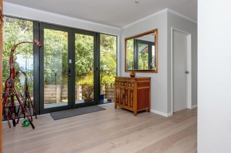 Photo of property in 9 Ridge Road, Tairua, 3508