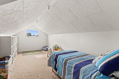 Photo of property in 110 Avondale Road, Taradale, Napier, 4112