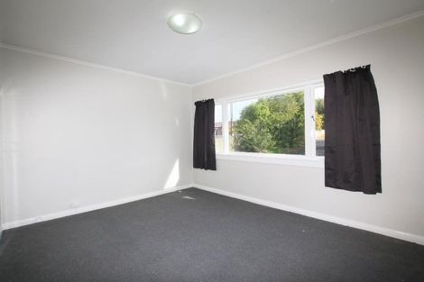 Photo of property in 53 Lynwood Road, New Lynn, Auckland, 0600