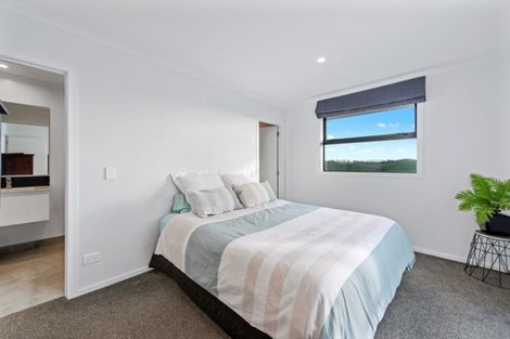 Photo of property in 205 Ballintoy Park Drive, Welcome Bay, Tauranga, 3175