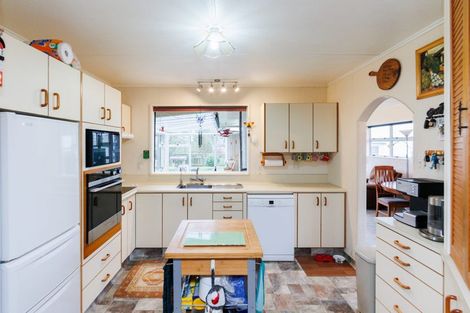 Photo of property in 18 Wilson Street, Bulls, 4818