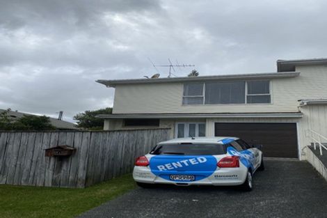 Photo of property in 3a Mervyn Place, Plimmerton, Porirua, 5026