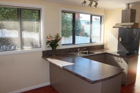 Photo of property in 42 Saint George Street, Watlington, Timaru, 7910
