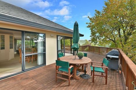 Photo of property in 32 D'oyly Drive, Stanmore Bay, Whangaparaoa, 0932