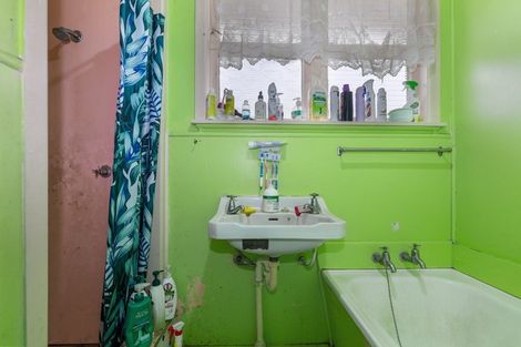 Photo of property in 17 Turner Drive, Western Heights, Rotorua, 3015