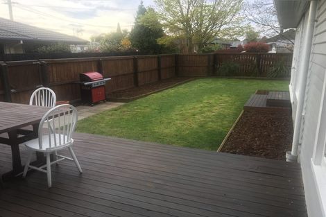 Photo of property in 26 Ravenna Street, Avonhead, Christchurch, 8042