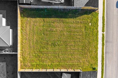 Photo of property in 24 Greig Crescent, Amberley, 7481