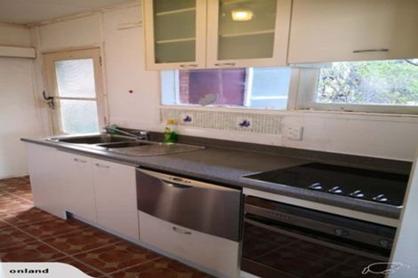 Photo of property in 156 Sunset Road, Unsworth Heights, Auckland, 0632