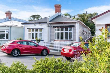 Photo of property in 11 Royal Street, Berhampore, Wellington, 6023