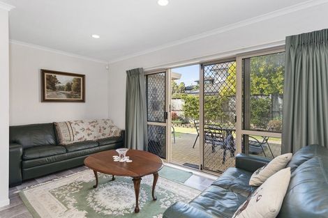 Photo of property in 22 Caversham Drive, Rototuna, Hamilton, 3210