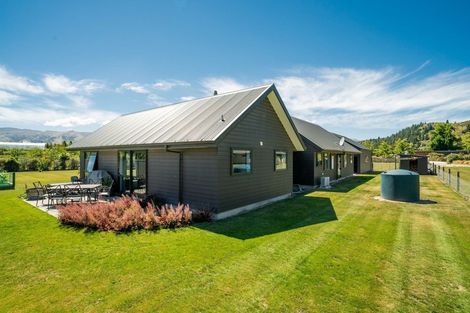 Photo of property in 9 Pisa Road, Luggate, Cromwell, 9383