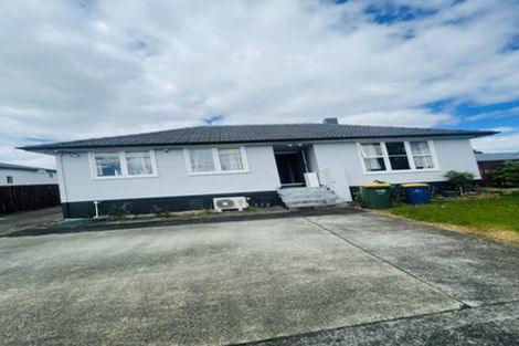 Photo of property in 50 St Leonards Road, Kelston, Auckland, 0602