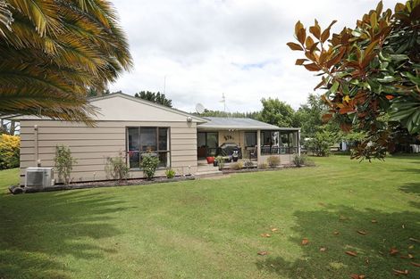 Photo of property in 21 Raumai Road, Bulls, 4894