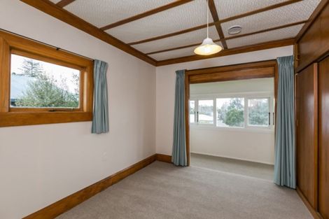 Photo of property in 78 Napier Terrace, Hospital Hill, Napier, 4110