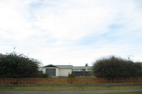 Photo of property in 120 Beach Street, Waikouaiti, 9510