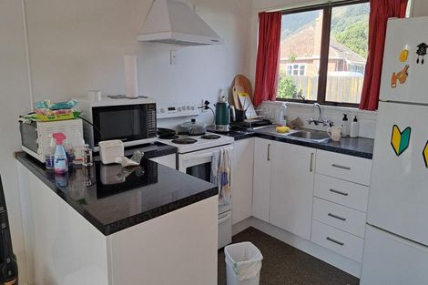 Photo of property in 21b Russell Street, Waterloo, Lower Hutt, 5011