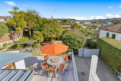 Photo of property in 7 Kowhai Road, Mairangi Bay, Auckland, 0630