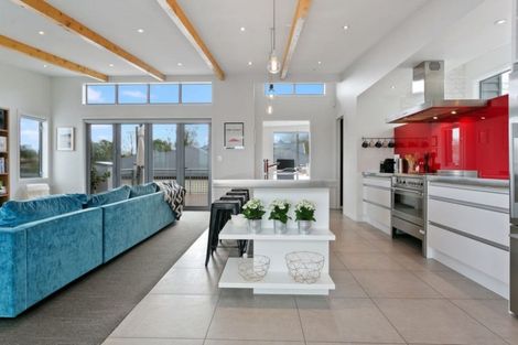 Photo of property in 16a Hall Street, Cambridge, 3434