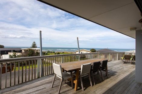 Photo of property in 84 Akitio Esplanade, Akitio, Pongaroa, 4991