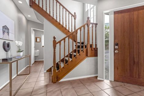 Photo of property in 2/19 Rodney Road, Northcote Point, Auckland, 0627