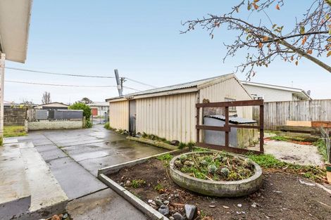 Photo of property in 15 Rowan Avenue, Aranui, Christchurch, 8061
