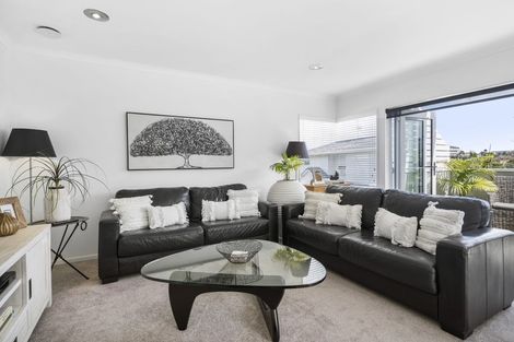 Photo of property in 2/36 Nihill Crescent, Mission Bay, Auckland, 1071