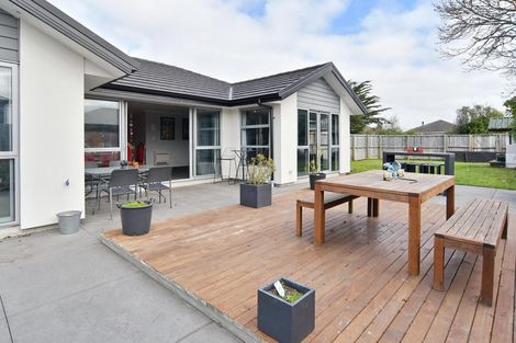 Photo of property in 42 Bower Avenue, New Brighton, Christchurch, 8083