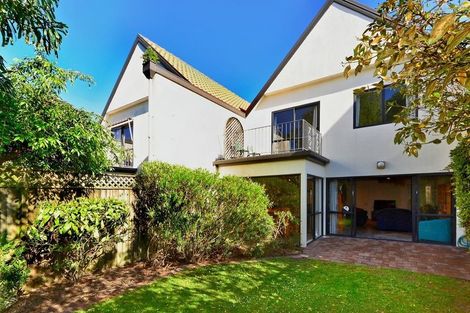 Photo of property in 2/266 Riccarton Road, Upper Riccarton, Christchurch, 8041