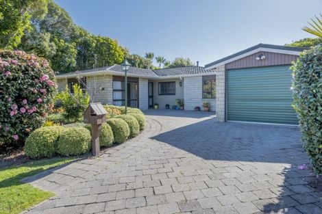 Photo of property in 5 Horopito Road, Waikanae, 5036