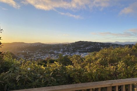 Photo of property in 8 Birch Street, Johnsonville, Wellington, 6037