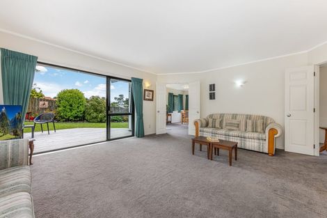 Photo of property in 8 Millstream Drive, Henderson, Auckland, 0610