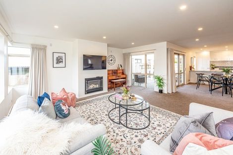 Photo of property in 19 Edith Collier Drive, Otamatea, Whanganui, 4500