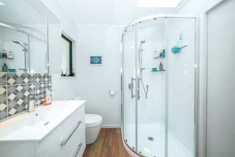 Photo of property in 4a Kereru Grove, Featherston, 5710