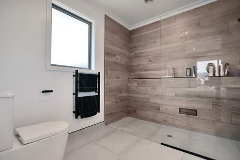 Photo of property in 8 Kelburn Place, Tinwald, Ashburton, 7700