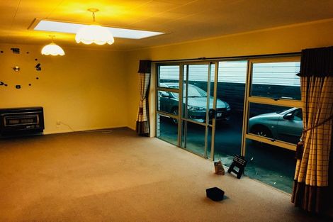 Photo of property in 43a Egmont Street, Hawera, 4610