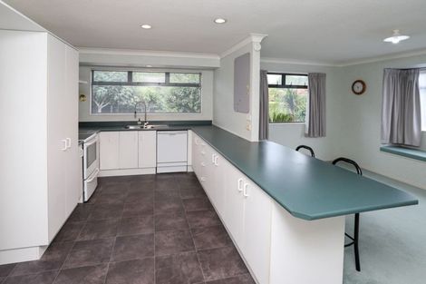 Photo of property in 16 Bouverie Crescent, Flagstaff, Hamilton, 3210