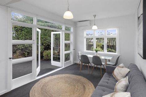 Photo of property in 1/31 Young Street, Somerfield, Christchurch, 8024