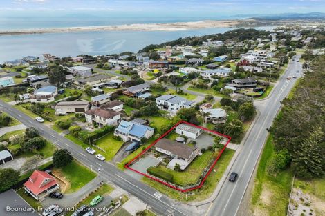 Photo of property in 2 Awatea Street, Mangawhai Heads, Mangawhai, 0505