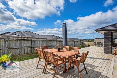 Photo of property in 16 Maui Place, Te Kamo, Whangarei, 0112