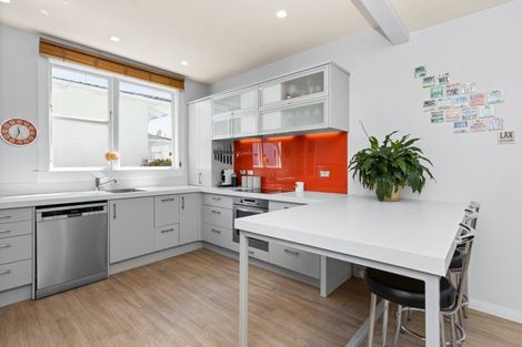 Photo of property in 142 Nelson Crescent, Napier South, Napier, 4110