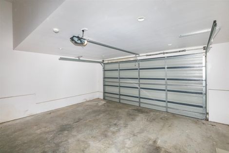 Photo of property in 11 Tortola Crescent, Grenada Village, Wellington, 6037