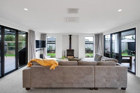 Photo of property in 7 Hodge Park Lane, Inglewood, 4330