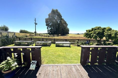 Photo of property in 86 Totara Island Road, Clifton, Balclutha, 9273