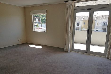 Photo of property in Marrakech Cafe, 76/305 Evans Bay Parade, Hataitai, Wellington, 6021