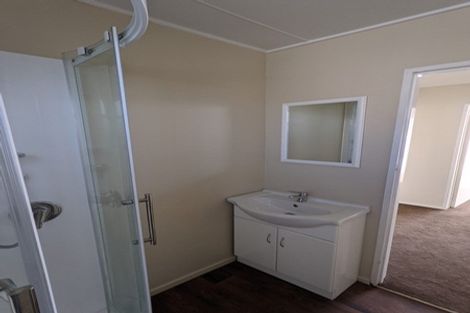 Photo of property in 15 Stirling Street, Levin, 5510